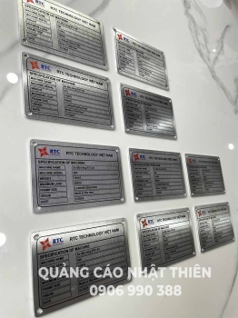 Bảng tên máy nhôm